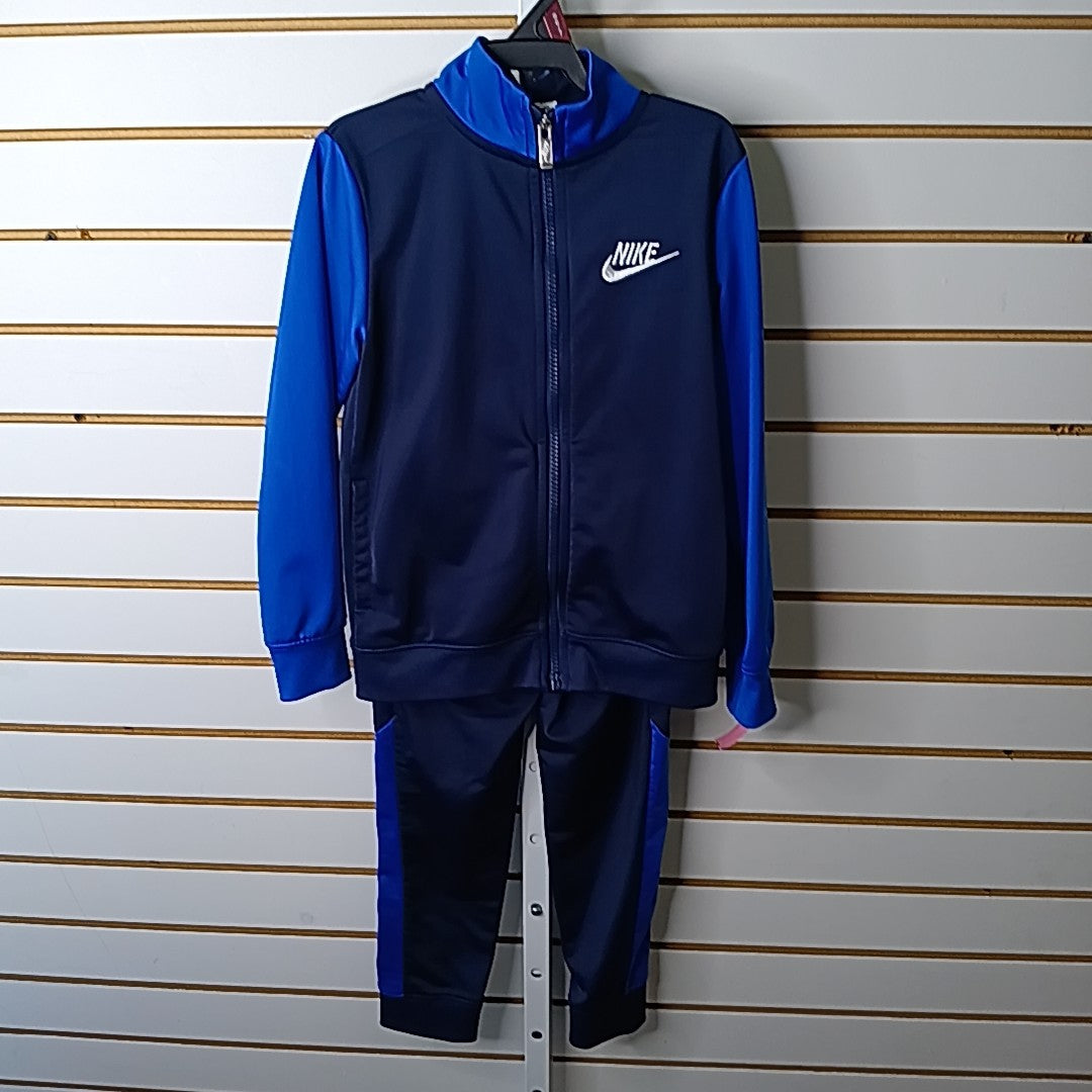 Nike 5-6 Outfit 2pc