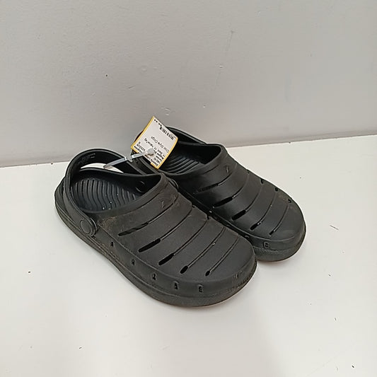 Rugged Shark 1Y Sandals