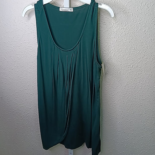 Size M MAT Nursing Top