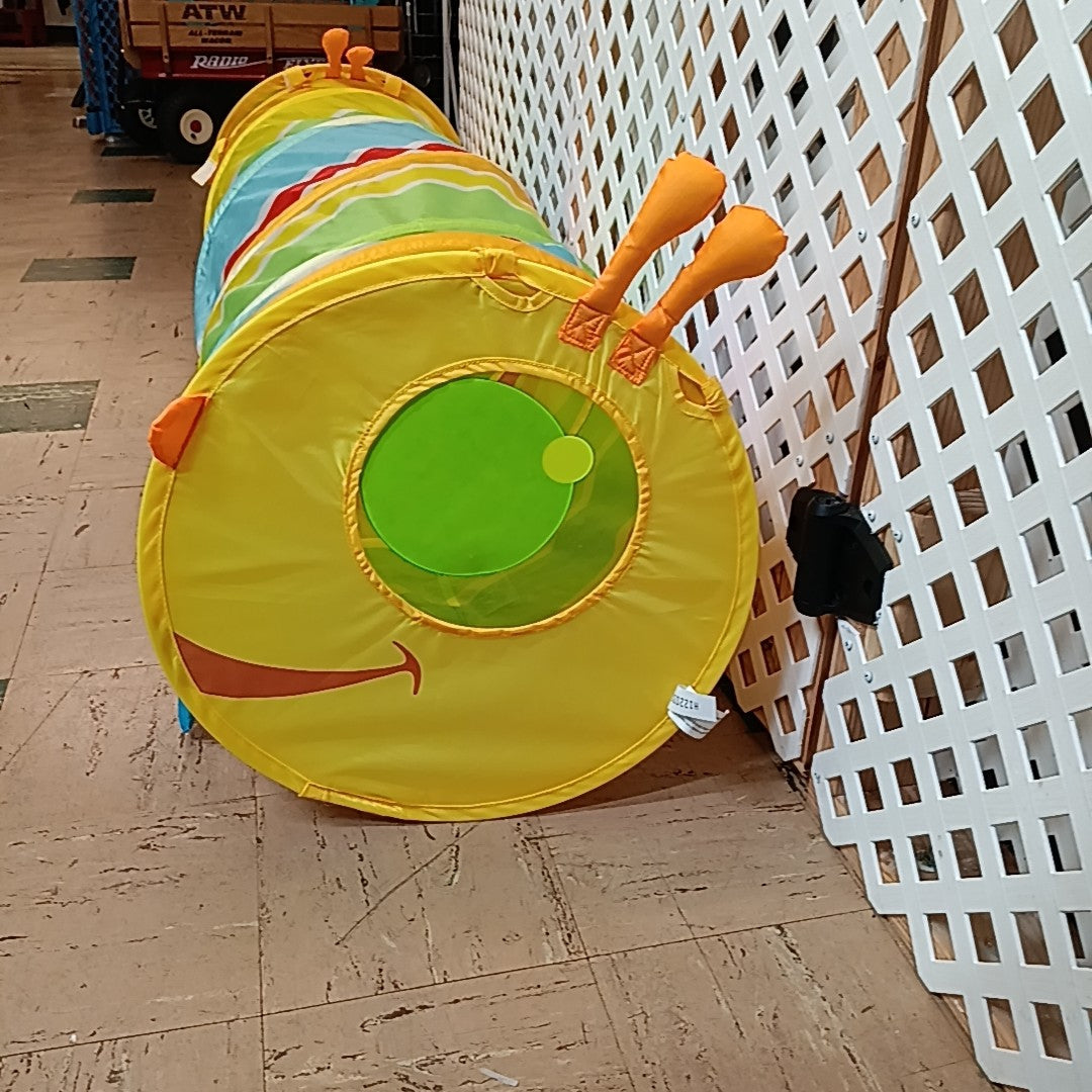 Melissa and Doug Tent