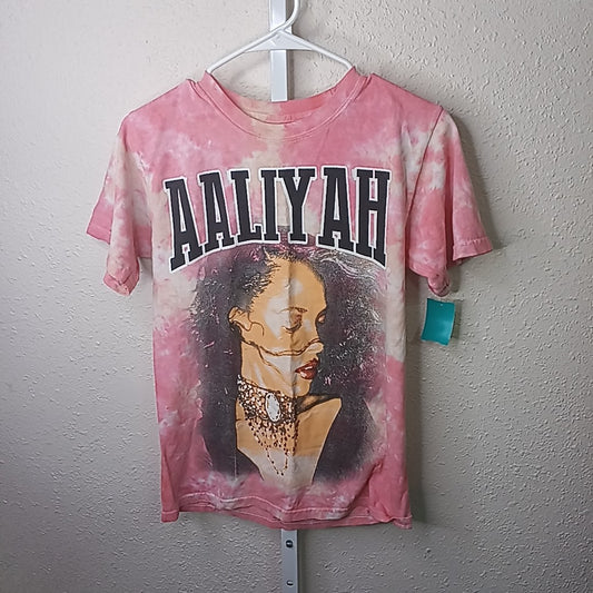 Aaliyah S Shirt