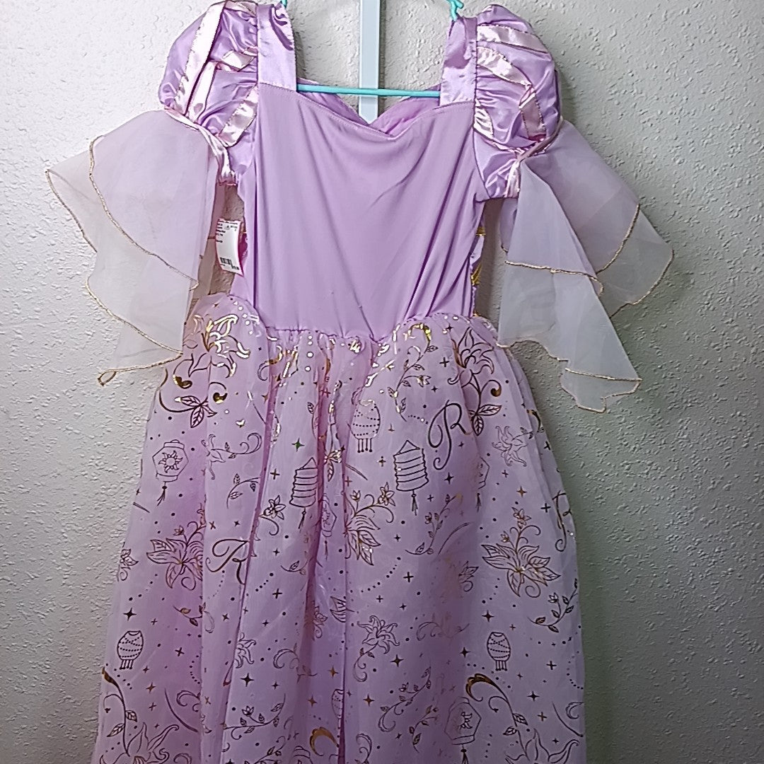 Disney Store 9/10 Costume
