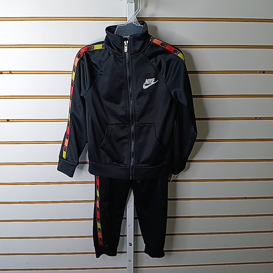 Nike 4T Outfit 2pc