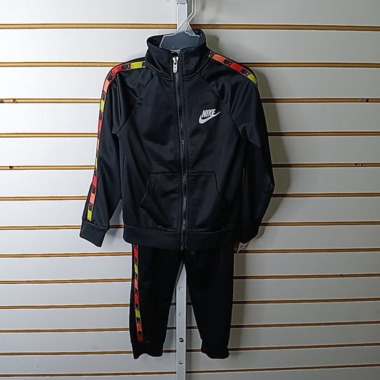 Nike 4T Outfit 2pc