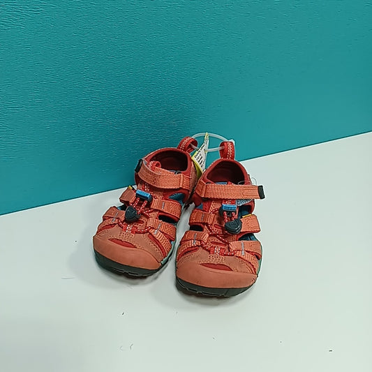 Keen 8C Sandals