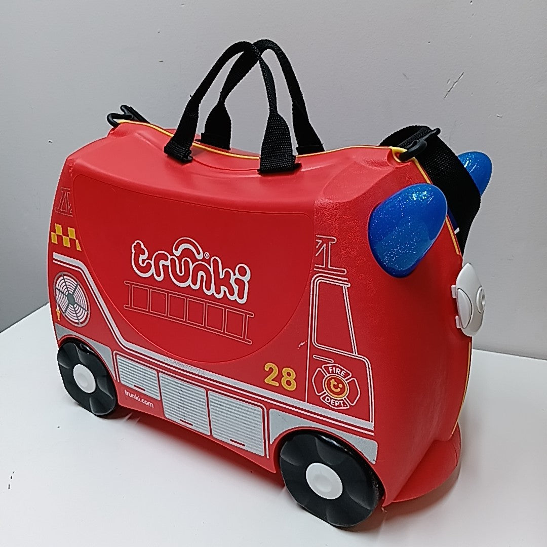 Melissa and Doug Bag