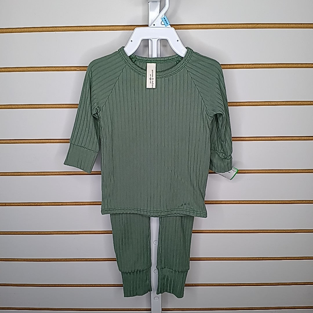 Arrows & Rubies 9-12 Months Pajamas 2pc
