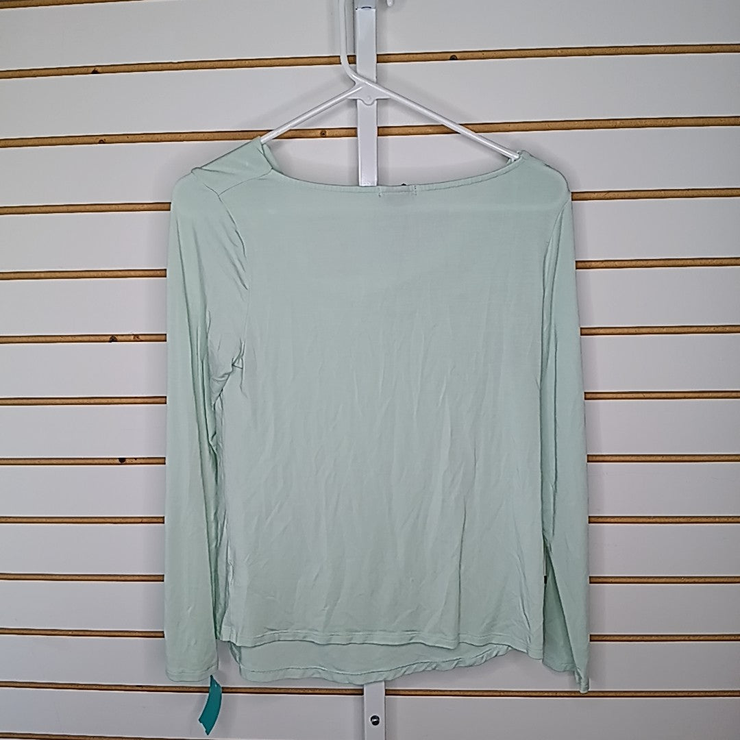 Gap Size S MAT Shirt
