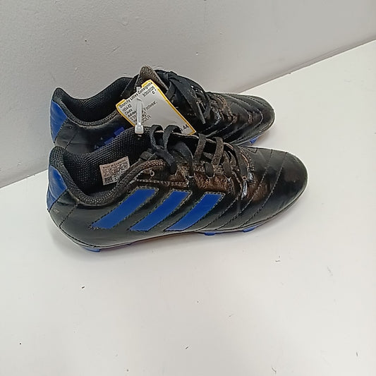 Adidas 2.5Y Cleats