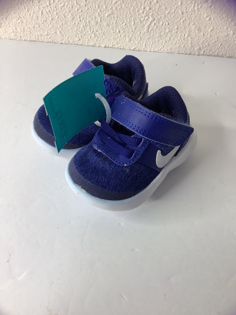 Nike 2C Tennis Shoes